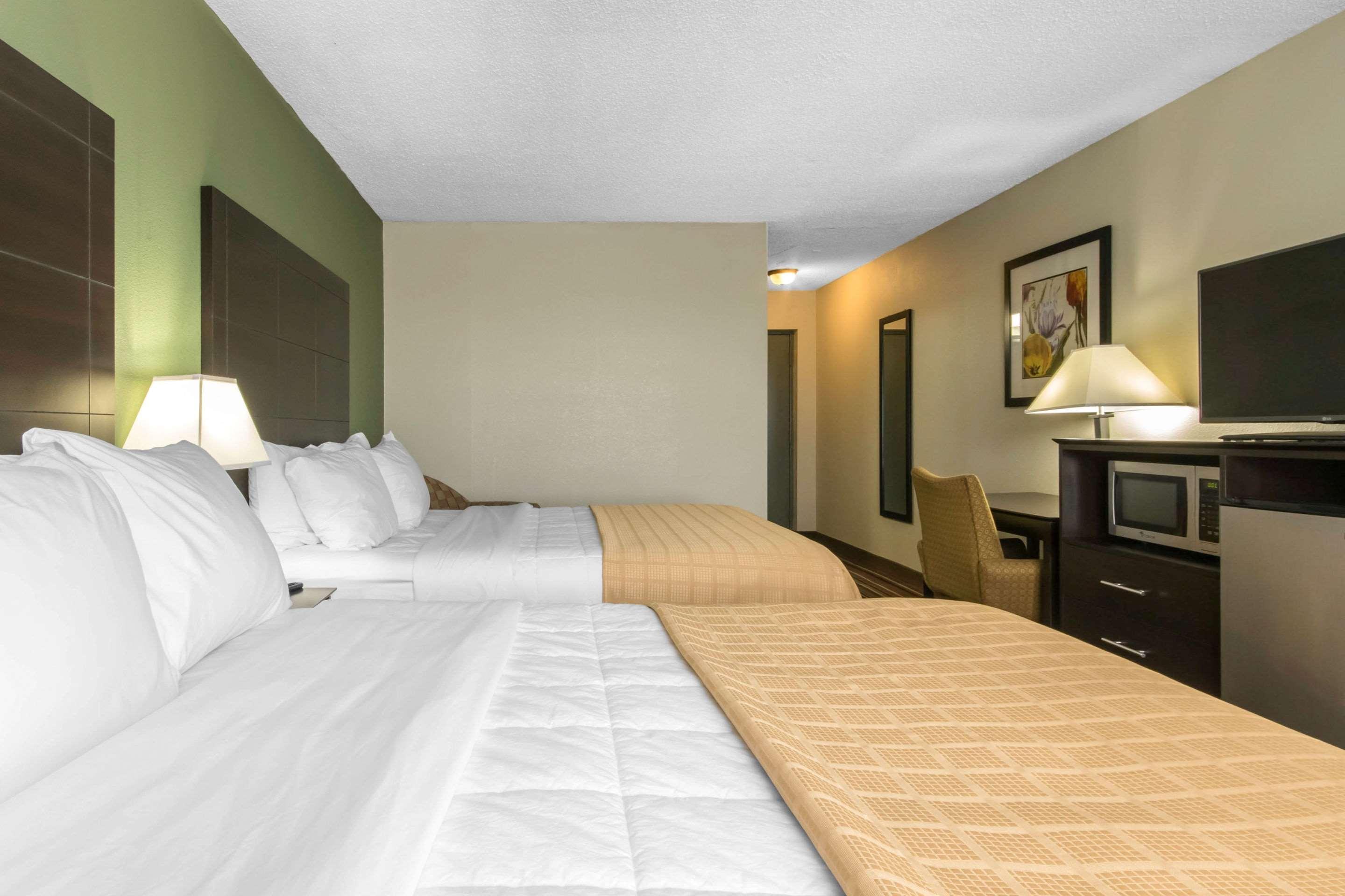 Quality Inn & Suites Horse Cave Esterno foto