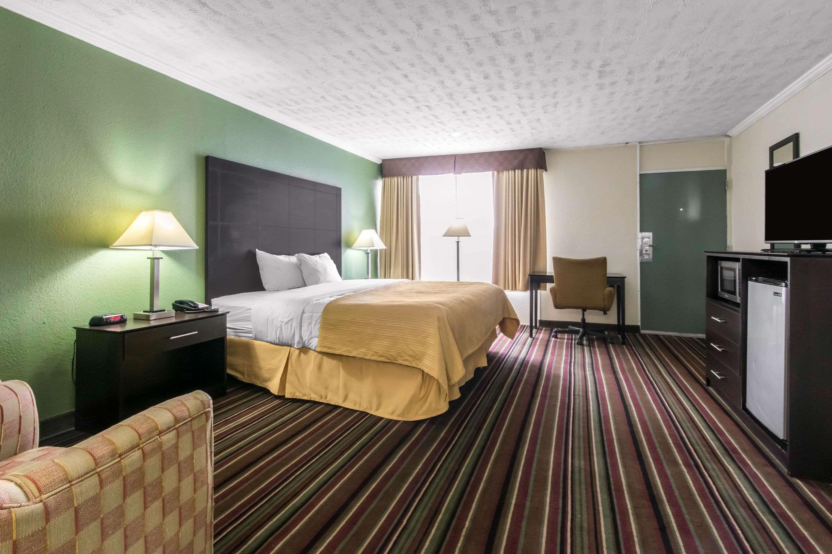 Quality Inn & Suites Horse Cave Esterno foto