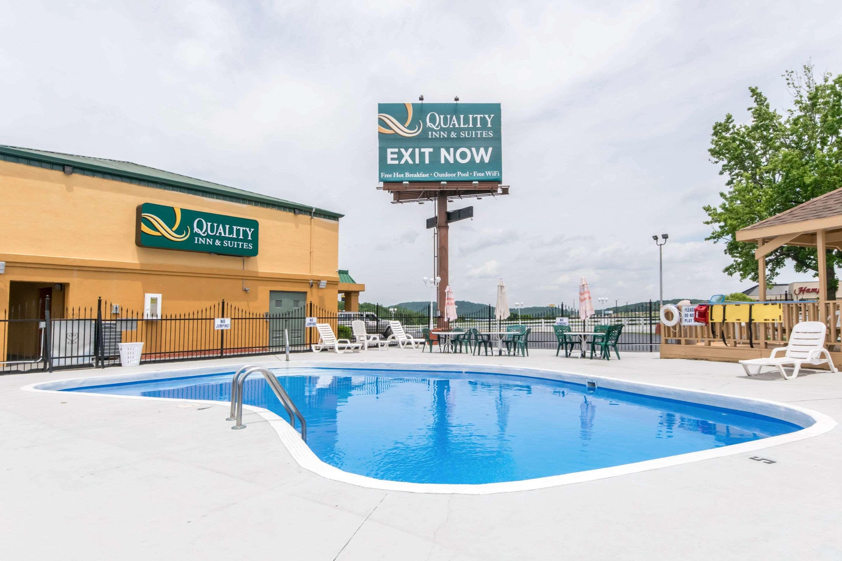 Quality Inn & Suites Horse Cave Esterno foto