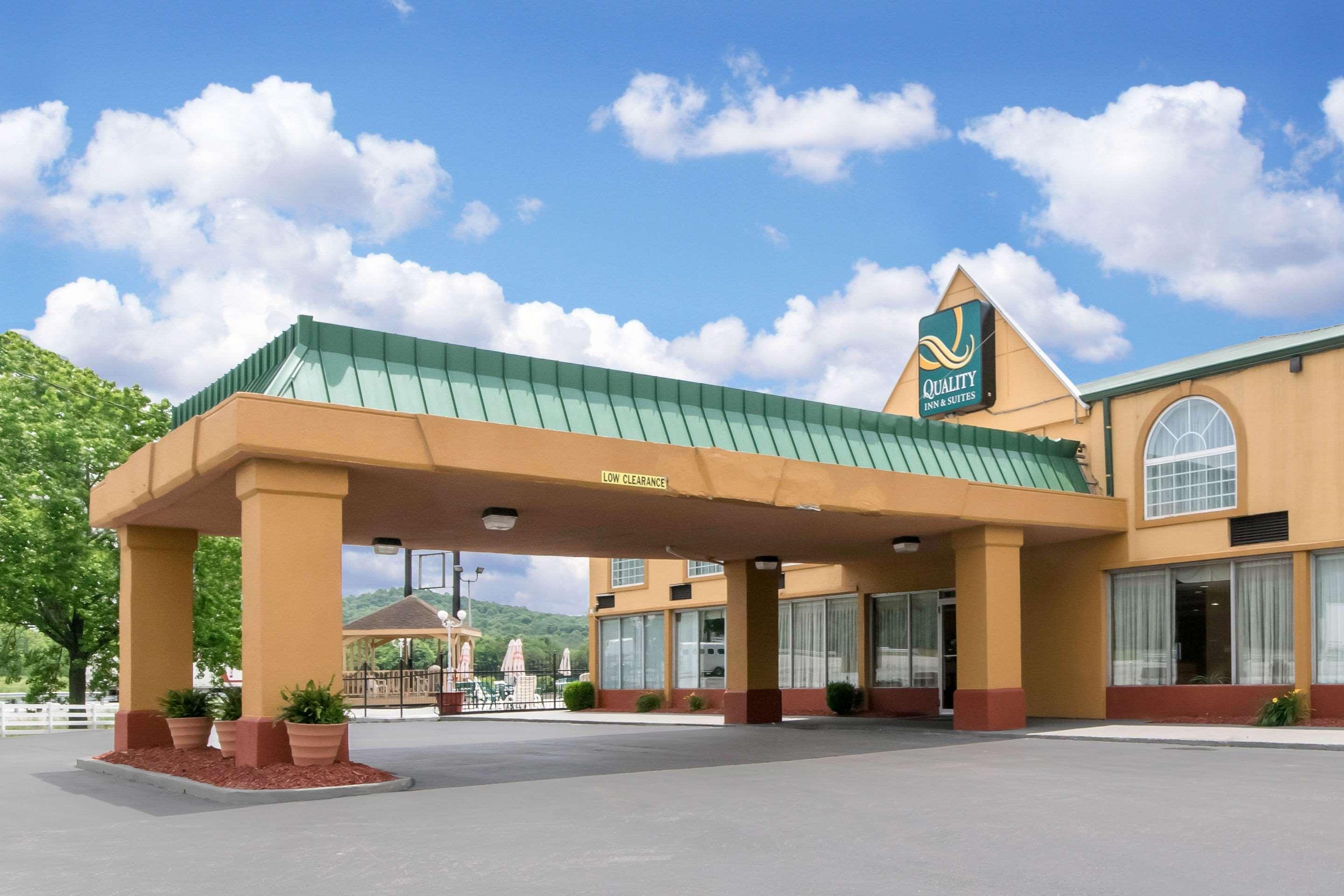 Quality Inn & Suites Horse Cave Esterno foto