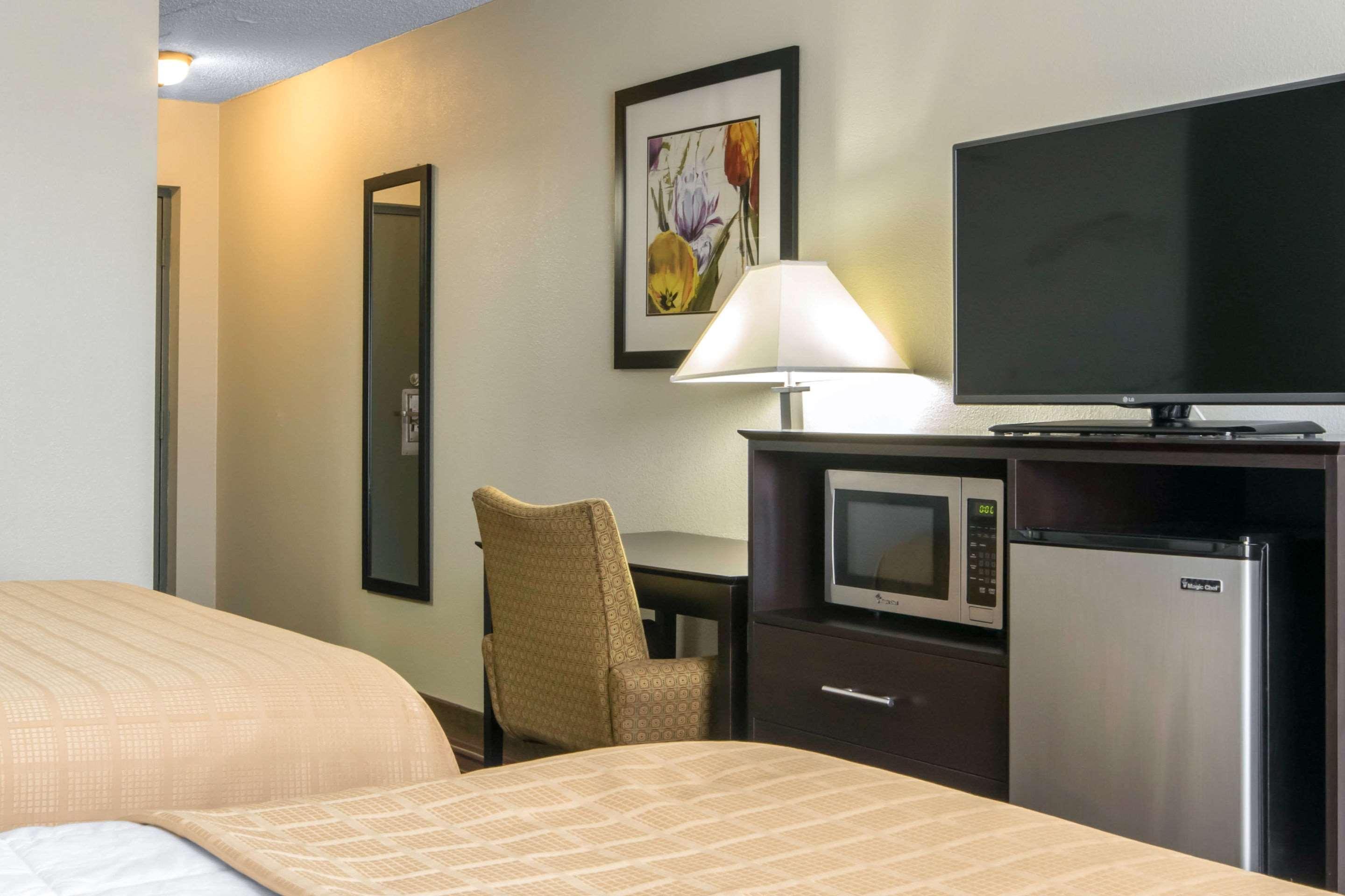 Quality Inn & Suites Horse Cave Esterno foto