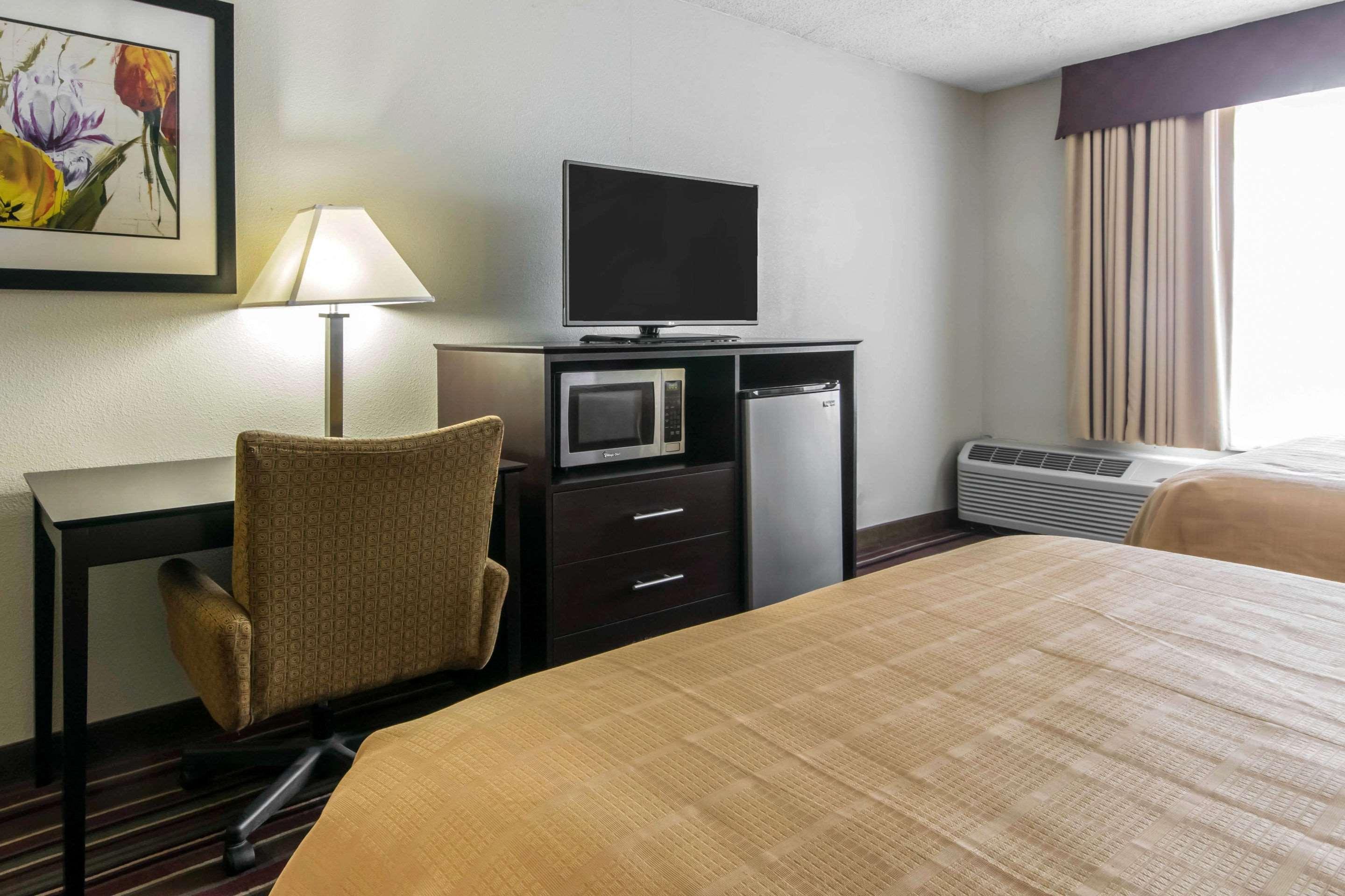 Quality Inn & Suites Horse Cave Esterno foto