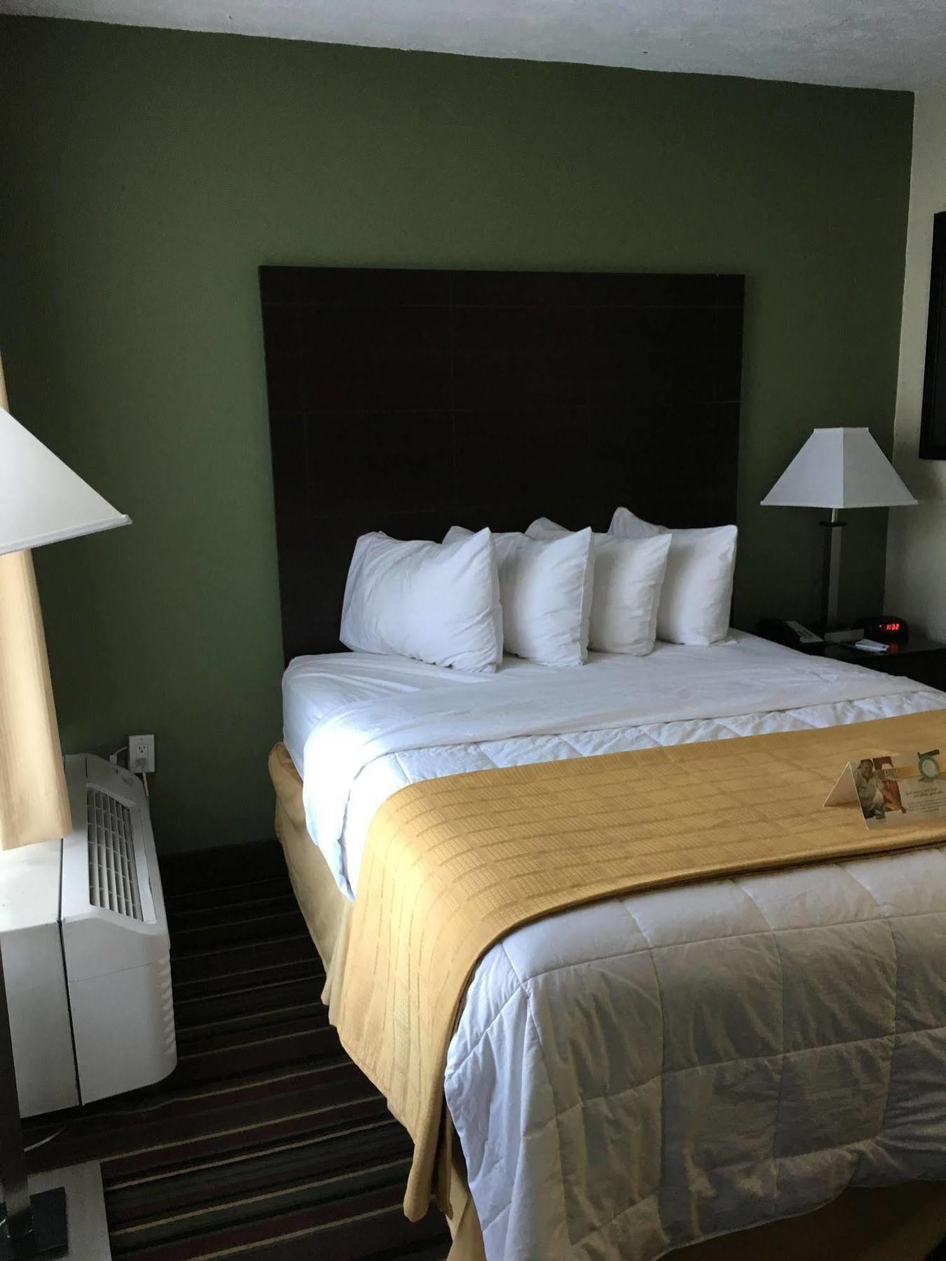 Quality Inn & Suites Horse Cave Esterno foto